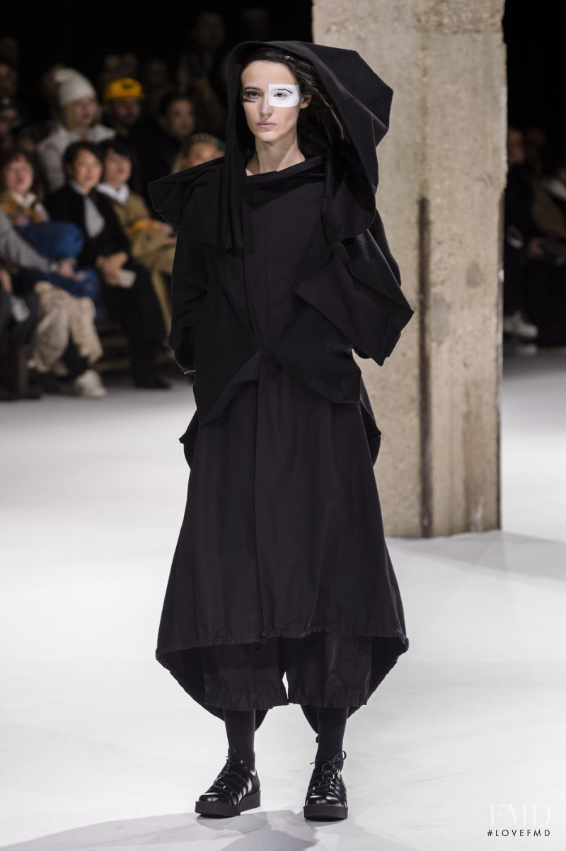 Yohji Yamamoto fashion show for Autumn/Winter 2018