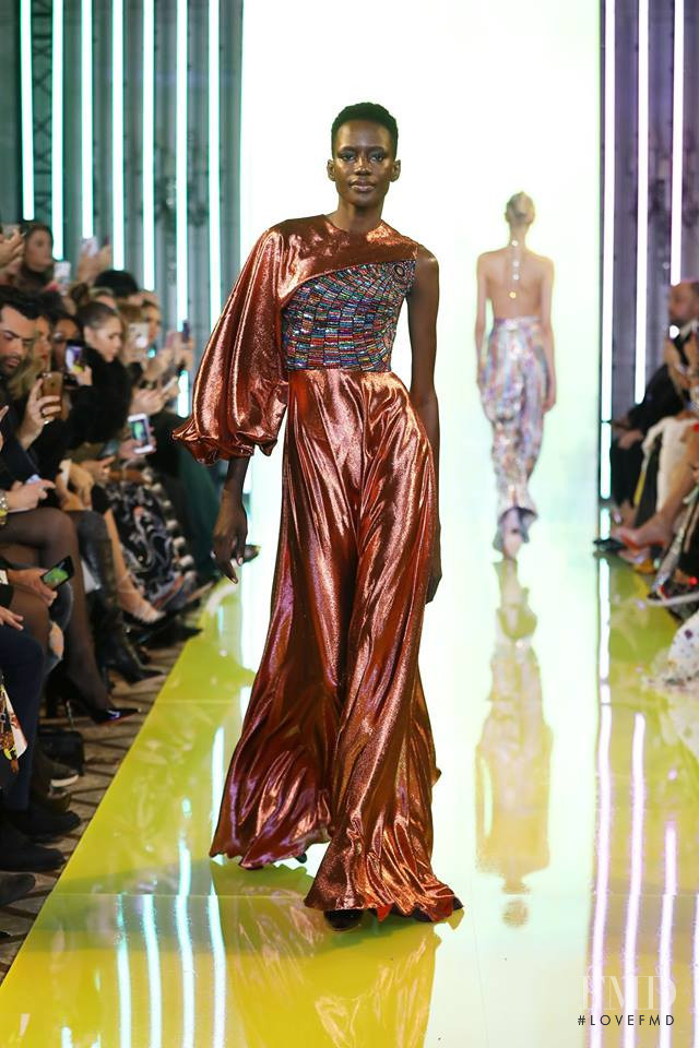 Rami Kadi Éternité Éphémère fashion show for Spring/Summer 2019