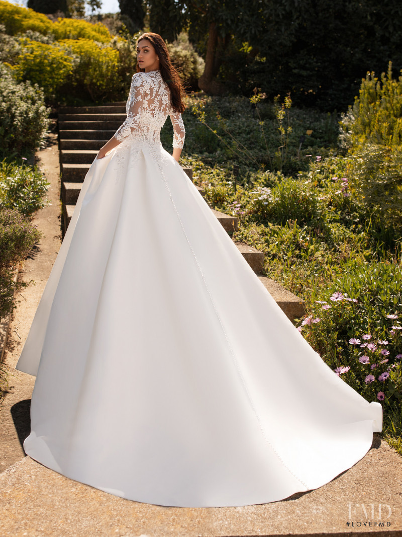 Zhenya Katava featured in  the Pronovias catalogue for Summer 2019