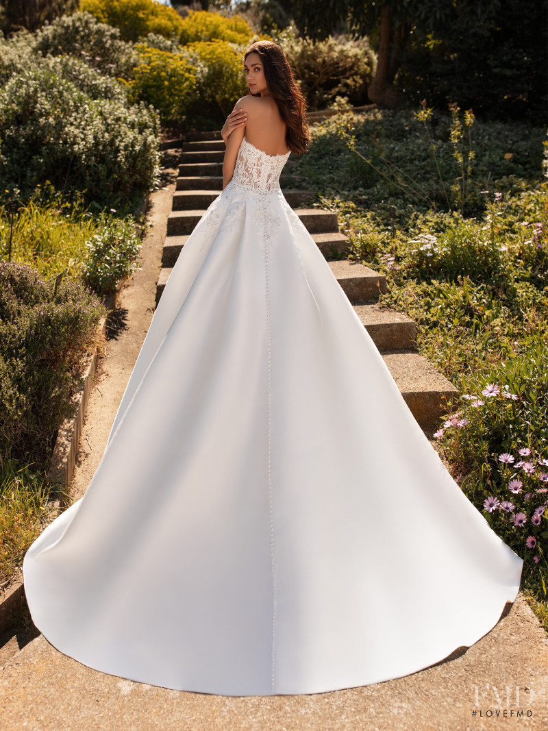 Zhenya Katava featured in  the Pronovias catalogue for Summer 2019