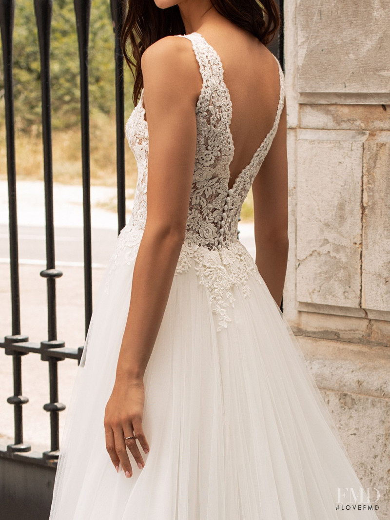 Zhenya Katava featured in  the Pronovias catalogue for Summer 2019