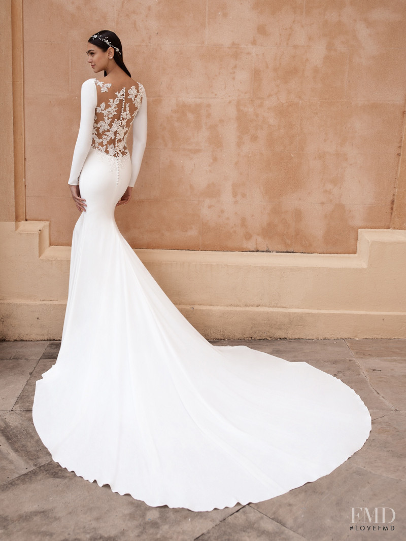 Zhenya Katava featured in  the Pronovias catalogue for Summer 2019