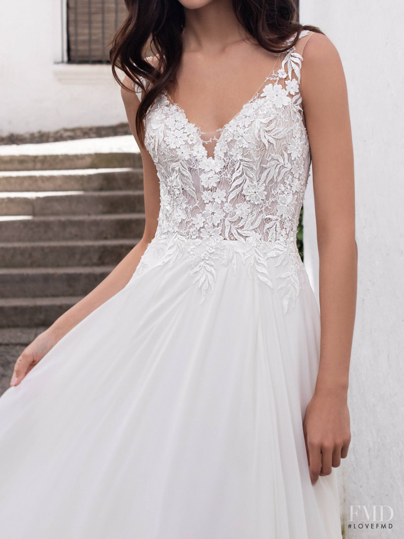 Zhenya Katava featured in  the Pronovias catalogue for Summer 2019