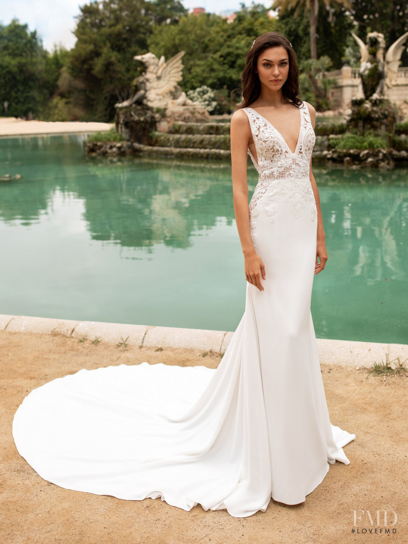 Zhenya Katava featured in  the Pronovias catalogue for Summer 2019