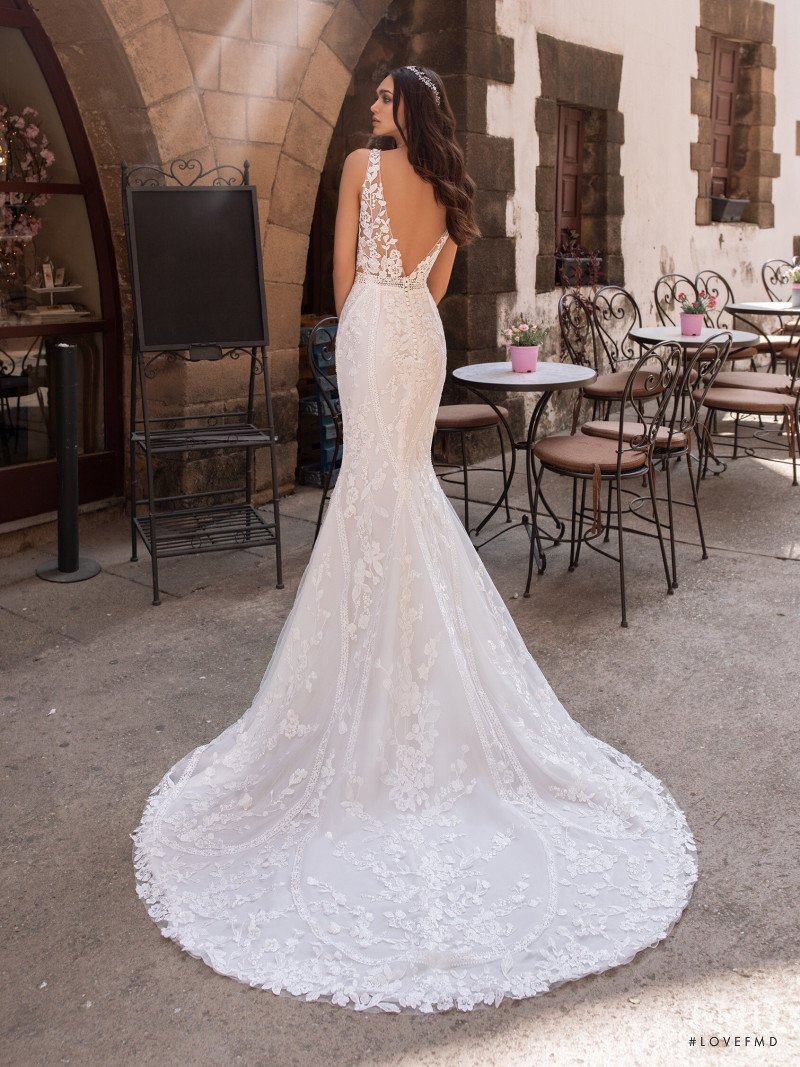 Zhenya Katava featured in  the Pronovias catalogue for Summer 2019