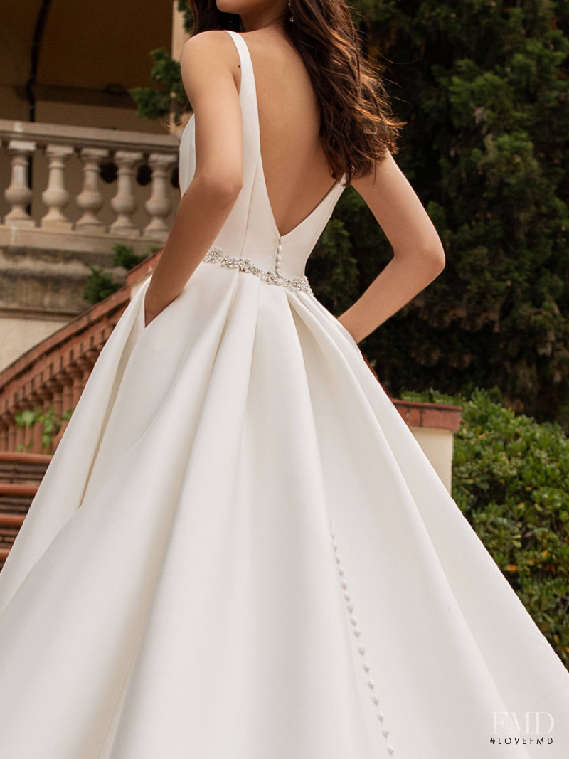 Zhenya Katava featured in  the Pronovias catalogue for Summer 2019