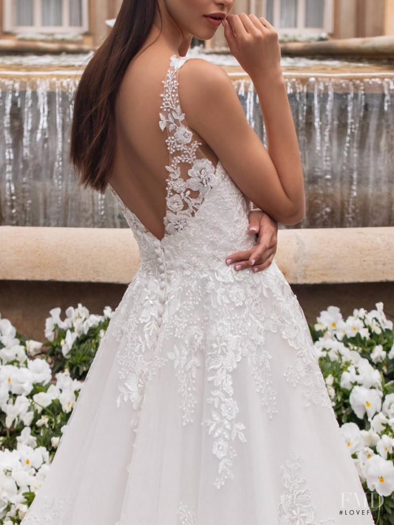 Zhenya Katava featured in  the Pronovias catalogue for Summer 2019