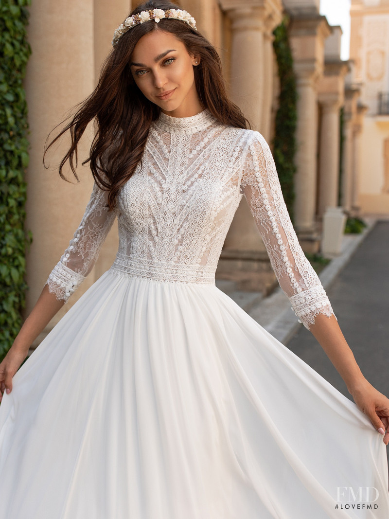 Zhenya Katava featured in  the Pronovias catalogue for Summer 2019