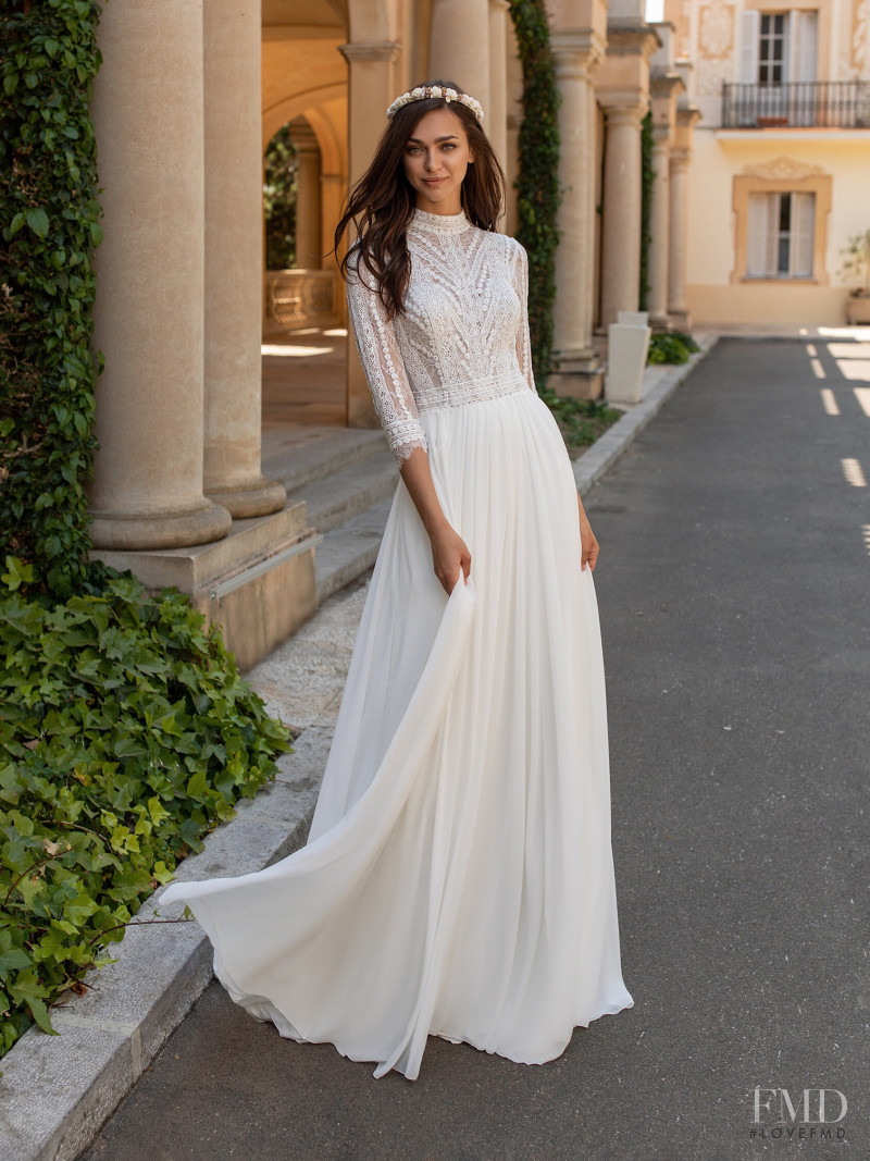 Zhenya Katava featured in  the Pronovias catalogue for Summer 2019