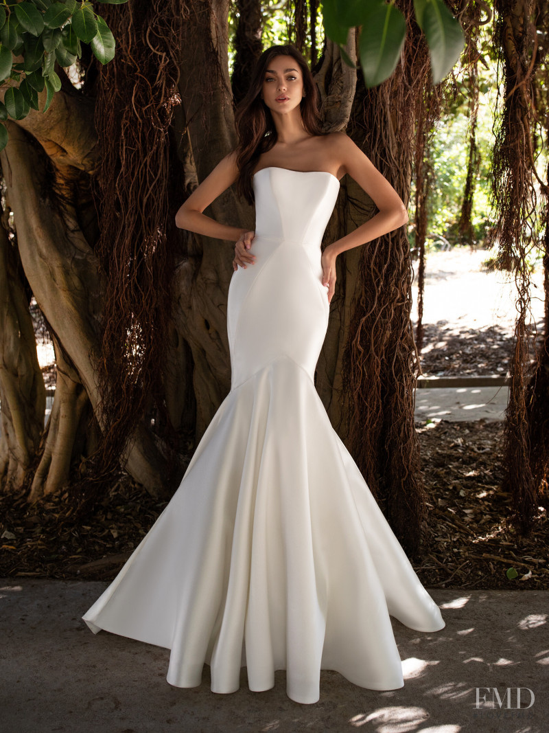 Zhenya Katava featured in  the Pronovias catalogue for Summer 2019