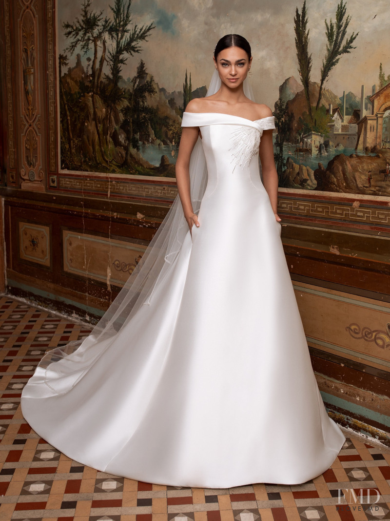 Zhenya Katava featured in  the Pronovias catalogue for Summer 2019