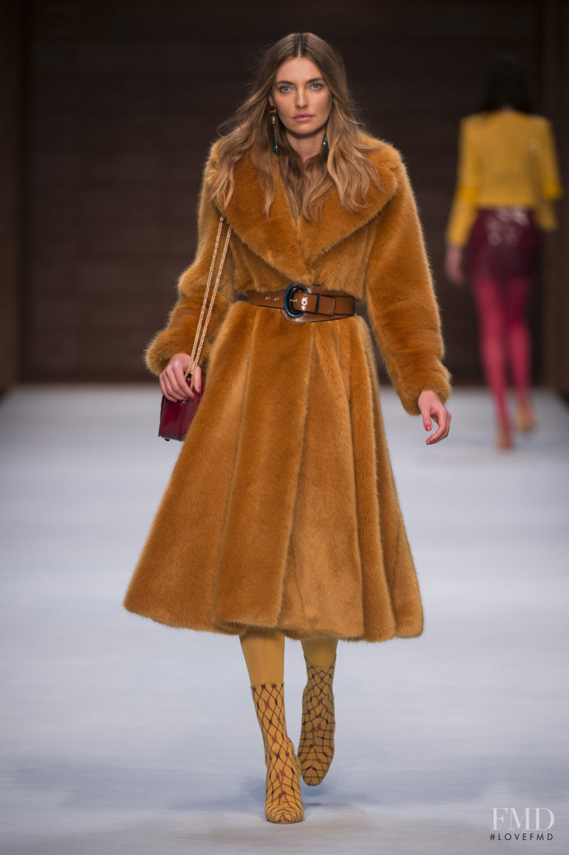 Elisabetta Franchi fashion show for Autumn/Winter 2018