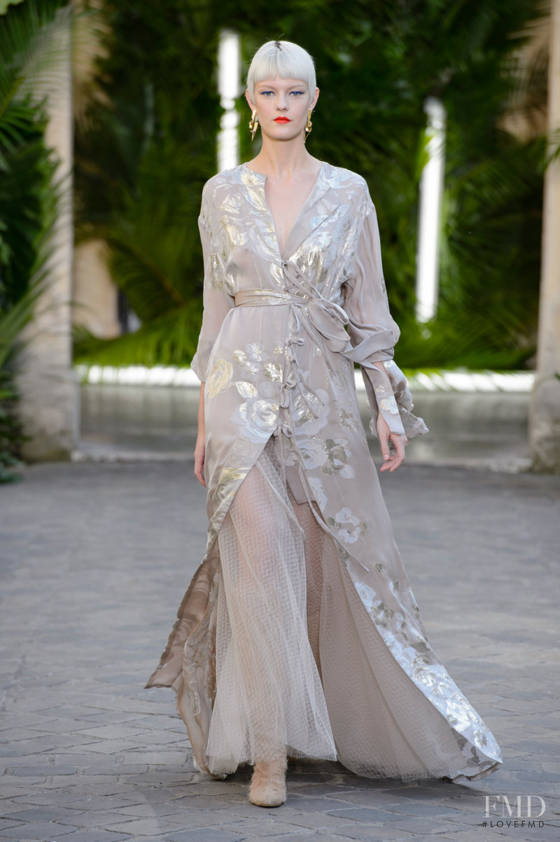 Galia Lahav fashion show for Autumn/Winter 2017