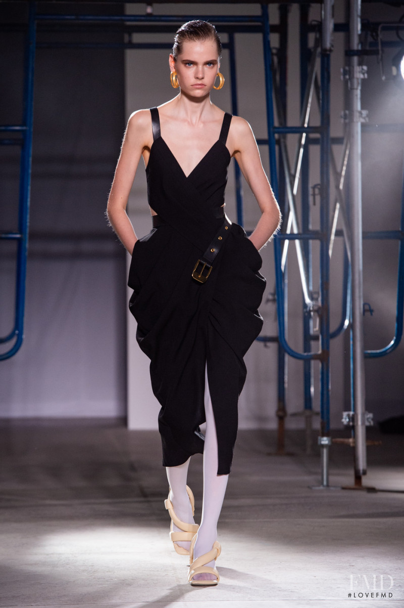 Maud Hoevelaken featured in  the Proenza Schouler fashion show for Spring/Summer 2020
