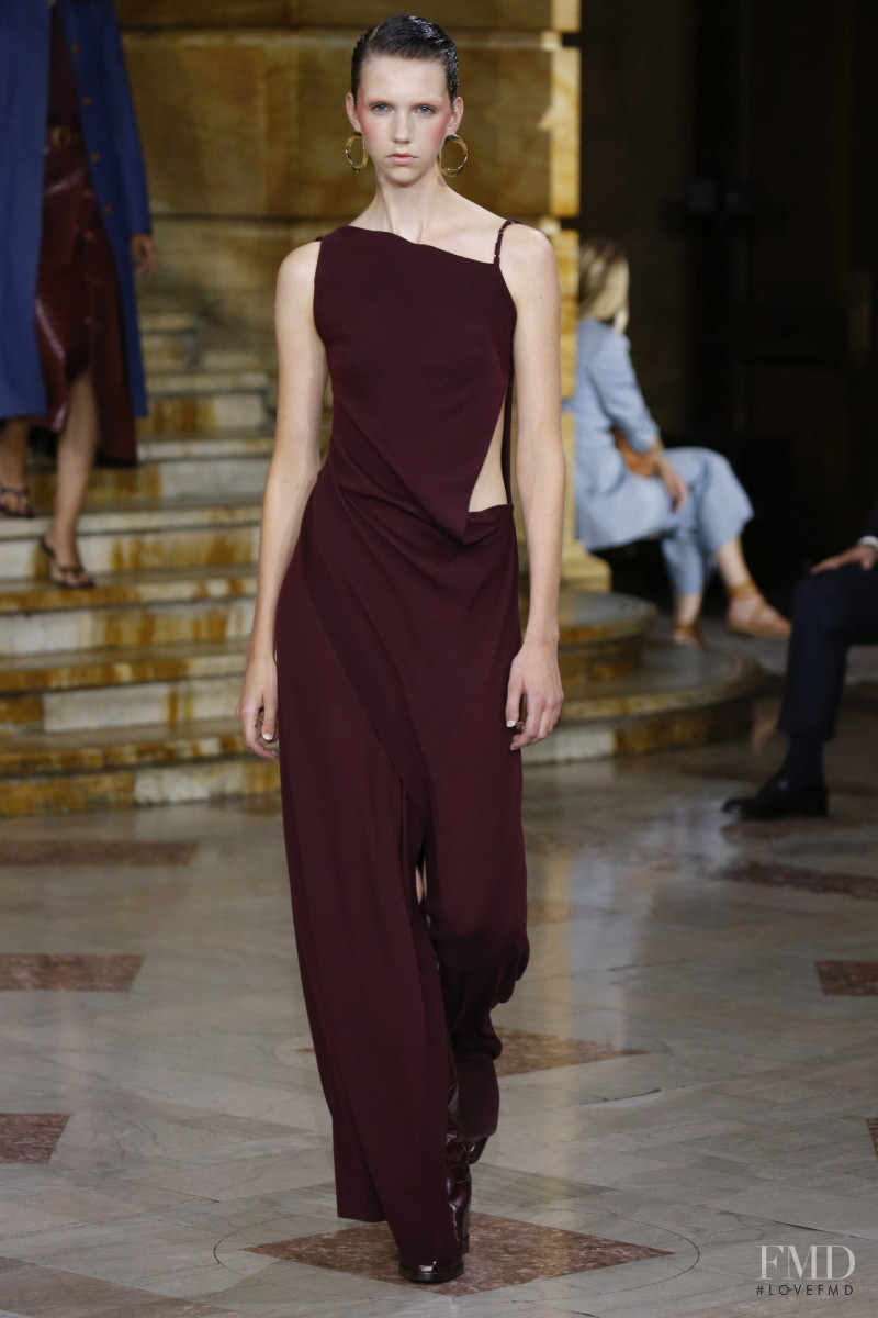 Bente Oort featured in  the Sies Marjan fashion show for Spring/Summer 2020