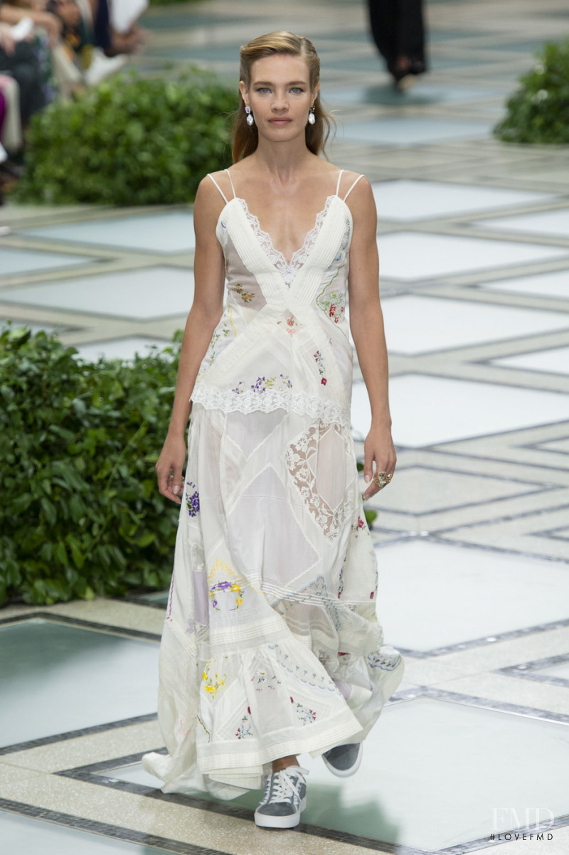 Natalia Vodianova featured in  the Tory Burch fashion show for Spring/Summer 2020