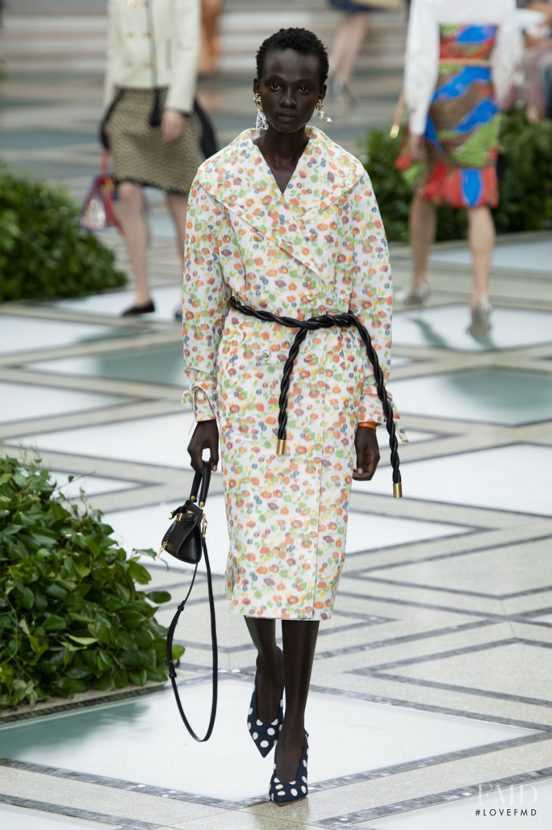 Aliet Sarah Isaiah featured in  the Tory Burch fashion show for Spring/Summer 2020