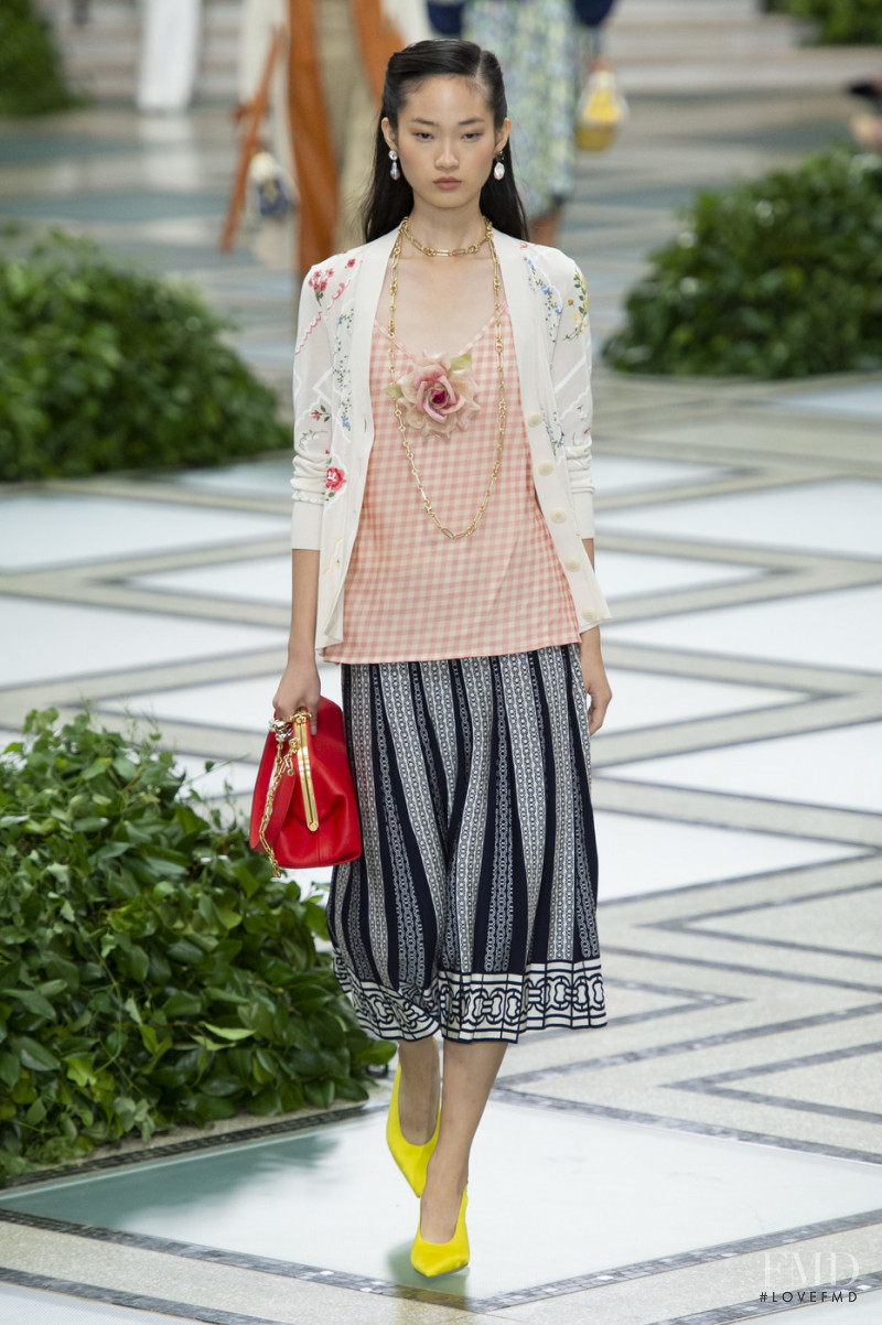 Hyun Ji Shin featured in  the Tory Burch fashion show for Spring/Summer 2020