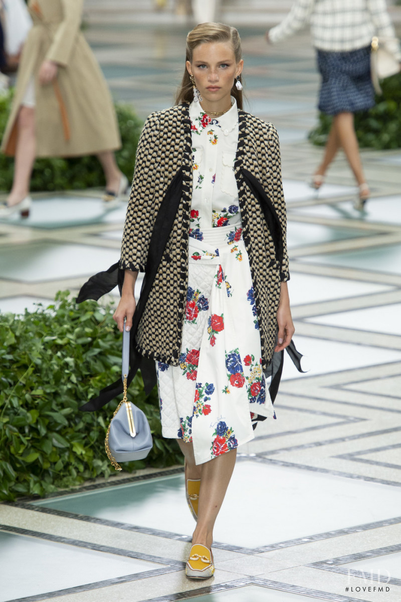 Rebecca Leigh Longendyke featured in  the Tory Burch fashion show for Spring/Summer 2020