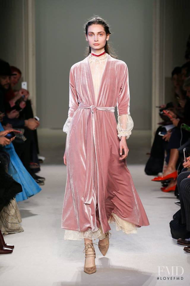 Luisa Beccaria fashion show for Autumn/Winter 2016