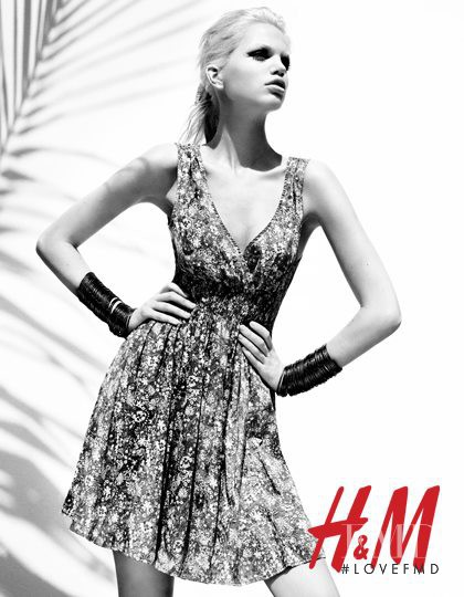 Daphne Groeneveld featured in  the H&M advertisement for Spring/Summer 2012