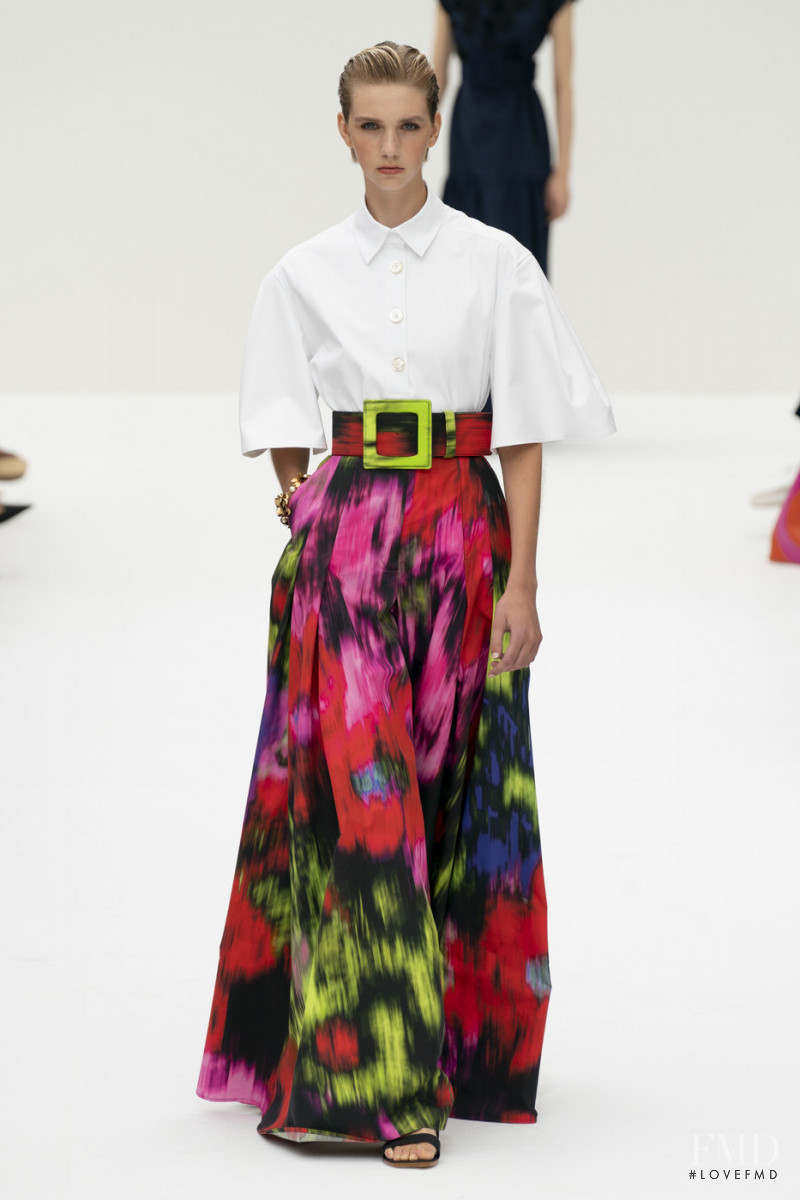 Bente Oort featured in  the Carolina Herrera fashion show for Spring/Summer 2020