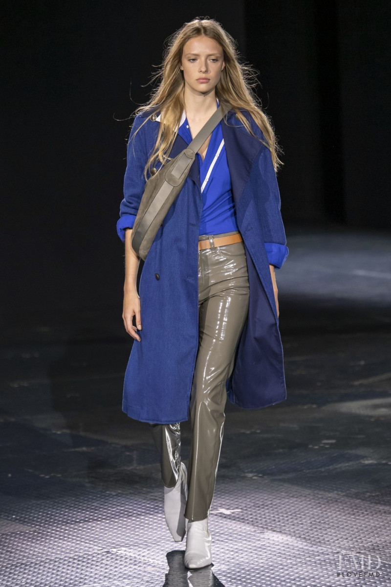 Charlotte Rose Hansen featured in  the rag & bone fashion show for Spring/Summer 2020