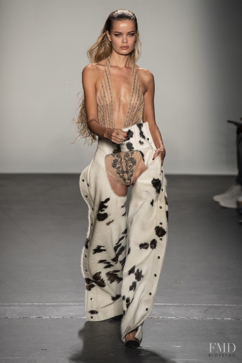Frida Aasen featured in  the Laquan Smith fashion show for Spring/Summer 2020