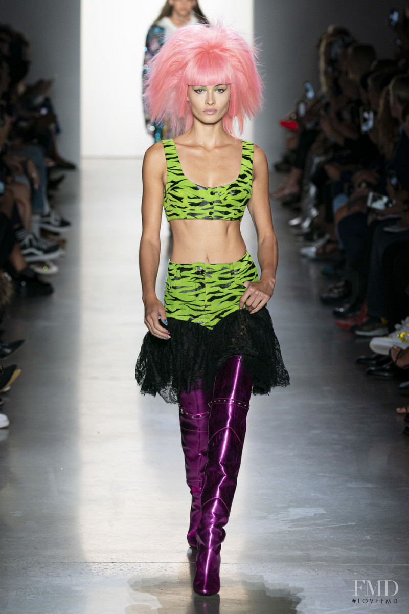 Grace Elizabeth featured in  the Jeremy Scott fashion show for Spring/Summer 2020