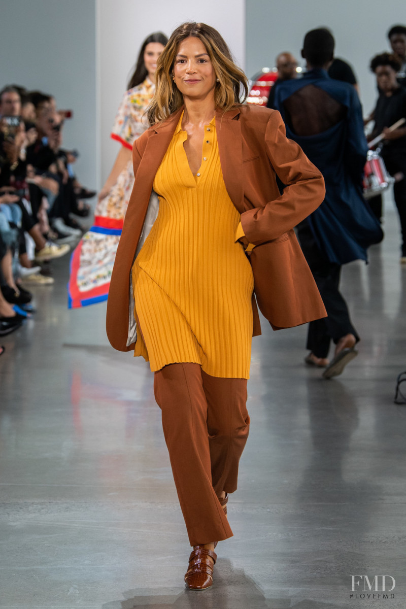 Deveaux fashion show for Spring/Summer 2020