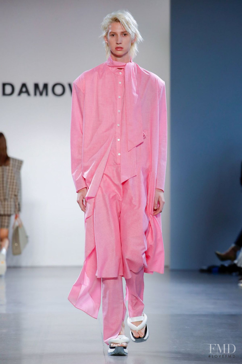 Damo Wang fashion show for Spring/Summer 2020