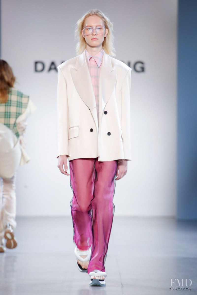 Damo Wang fashion show for Spring/Summer 2020