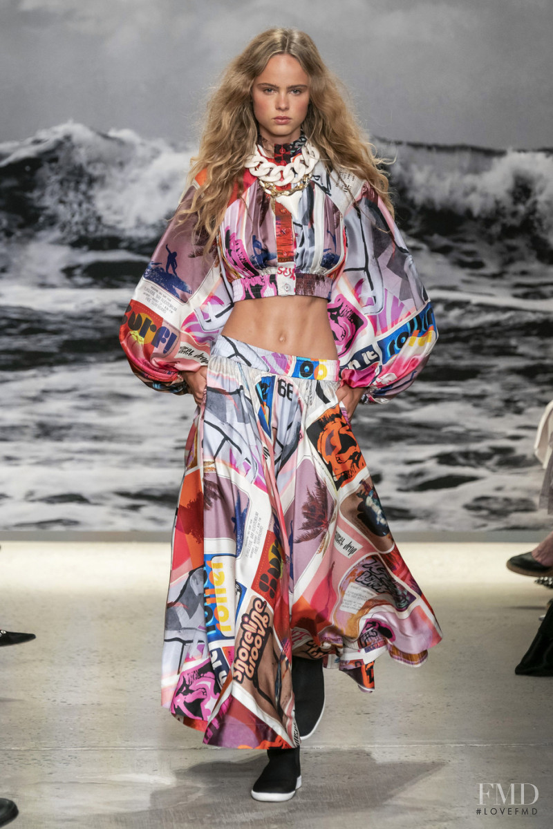 Olivia Vinten featured in  the Zimmermann fashion show for Spring/Summer 2020