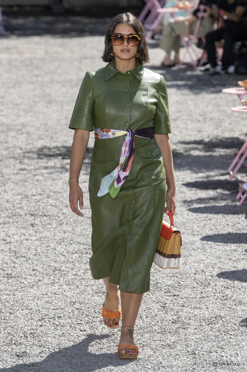 Jill Kortleve featured in  the Kate Spade New York fashion show for Spring/Summer 2020