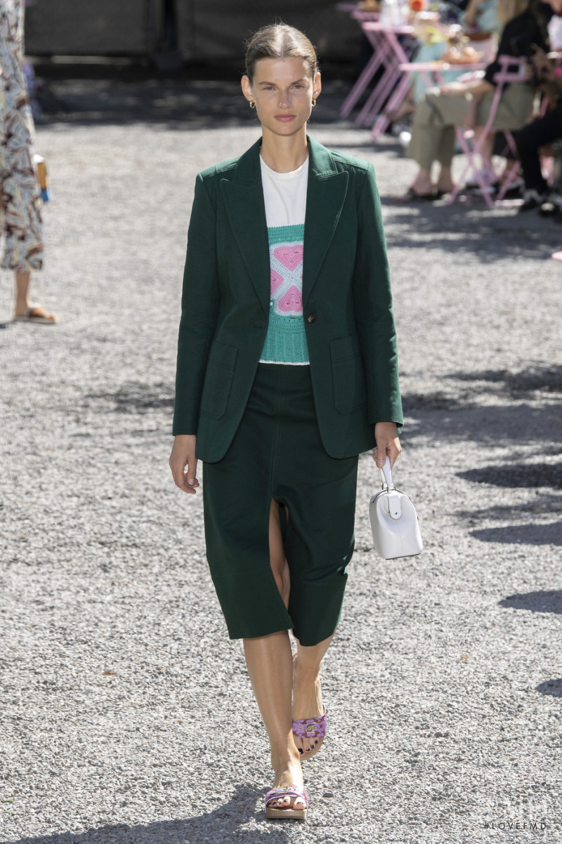 Giedre Dukauskaite featured in  the Kate Spade New York fashion show for Spring/Summer 2020