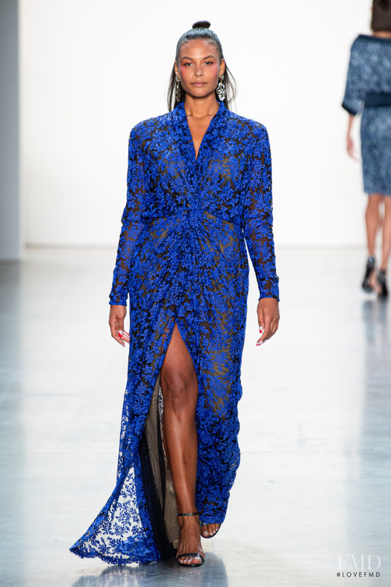 Tadashi Shoji fashion show for Spring/Summer 2020