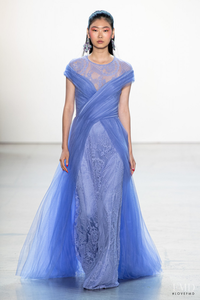 Tadashi Shoji fashion show for Spring/Summer 2020