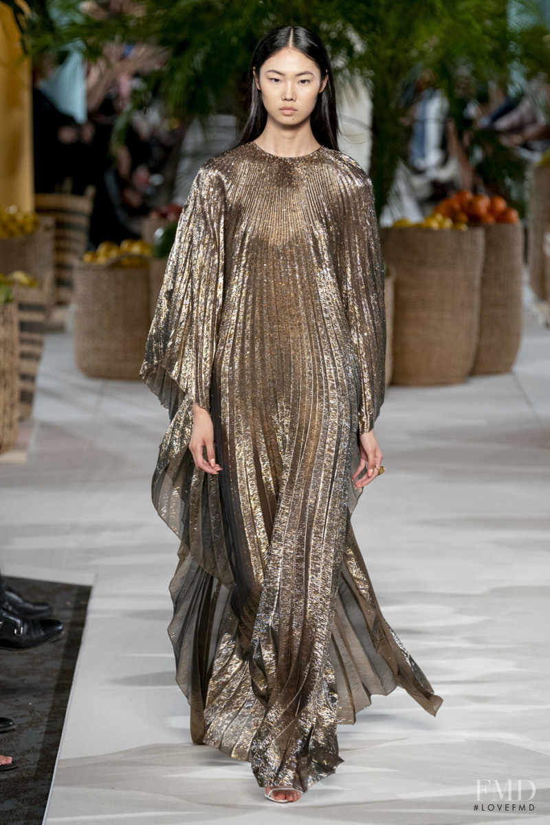Sijia Kang featured in  the Oscar de la Renta fashion show for Spring/Summer 2020