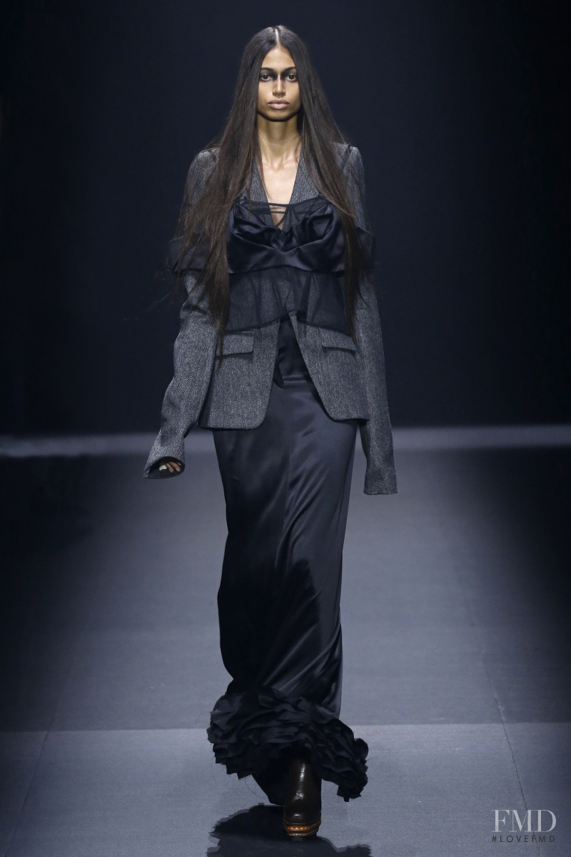 Malika El Maslouhi featured in  the Vera Wang fashion show for Spring/Summer 2020