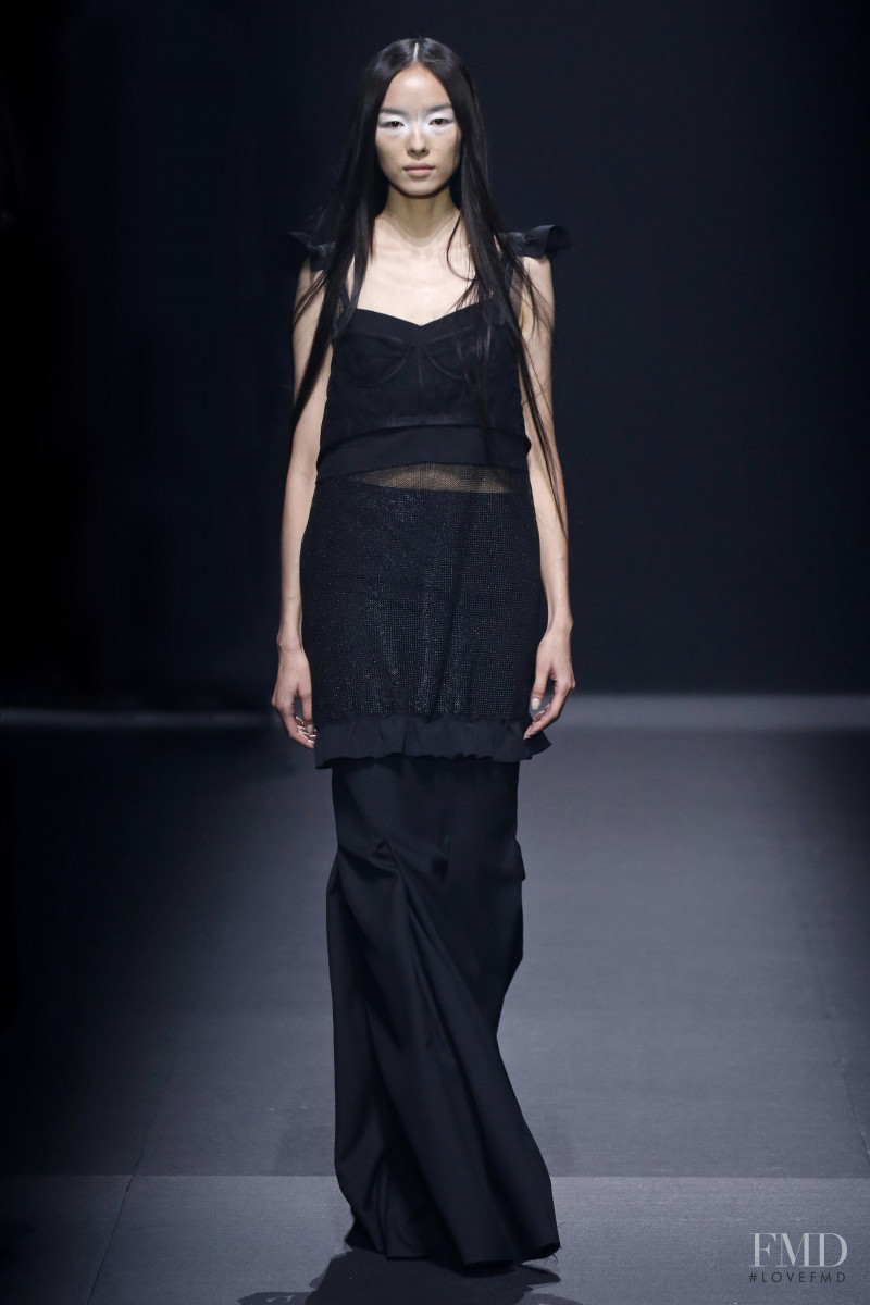 Fei Fei Sun featured in  the Vera Wang fashion show for Spring/Summer 2020