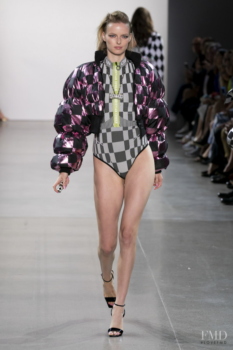 Elza Luijendijk Matiz featured in  the Christian Cowan fashion show for Spring/Summer 2020
