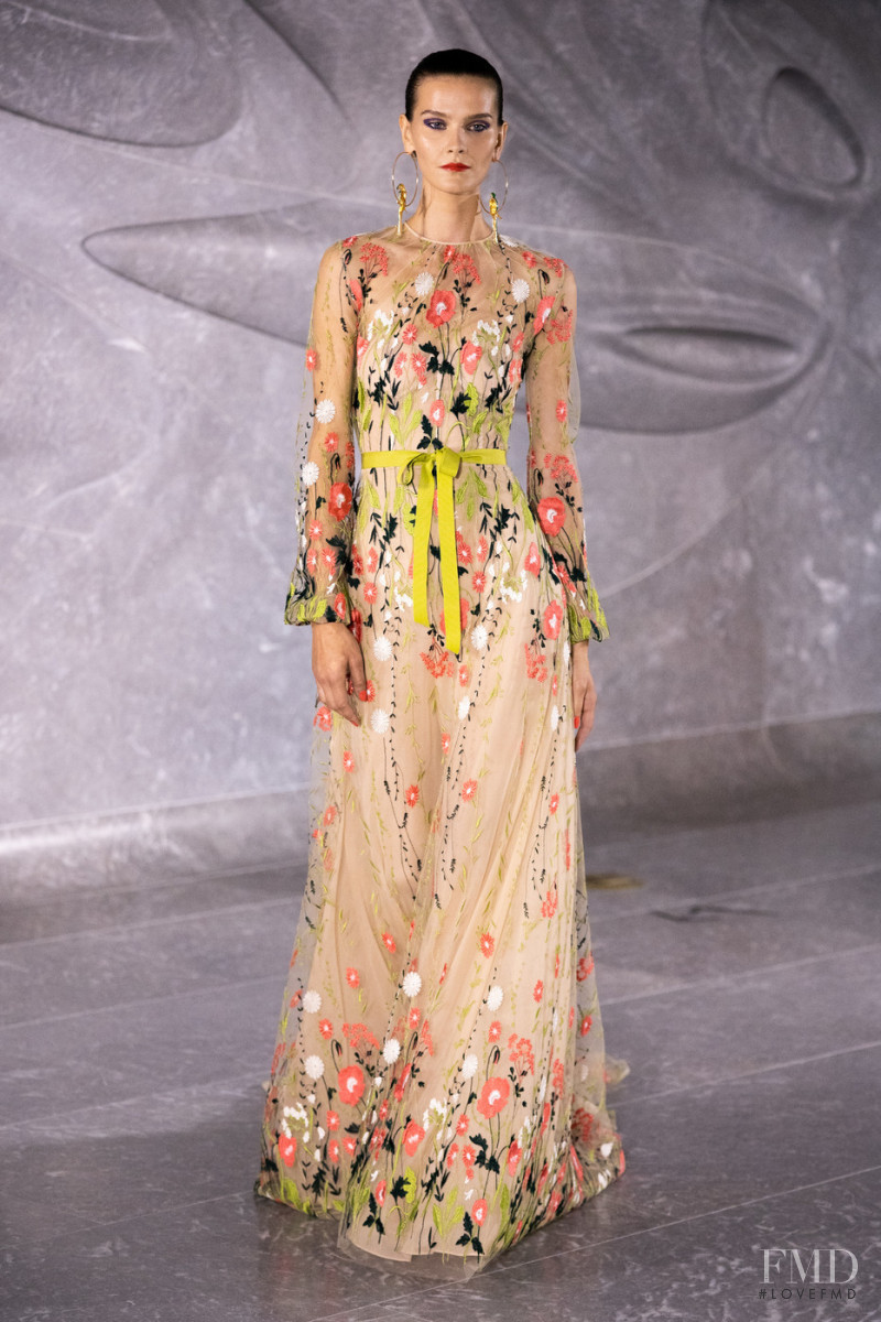 Naeem Khan fashion show for Spring/Summer 2020