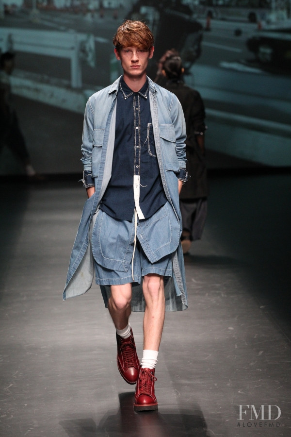 Mihara Yasuhiro fashion show for Spring/Summer 2016