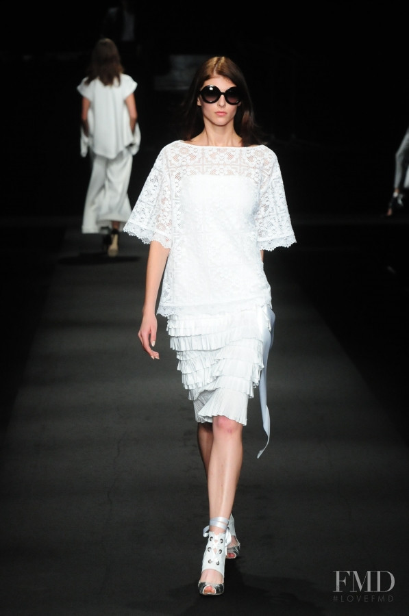 Tae Ashida fashion show for Spring/Summer 2016