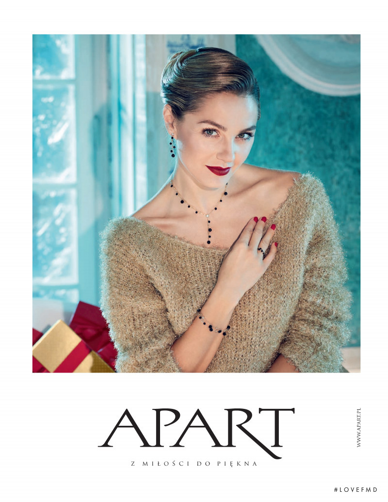 Apart advertisement for Autumn/Winter 2019