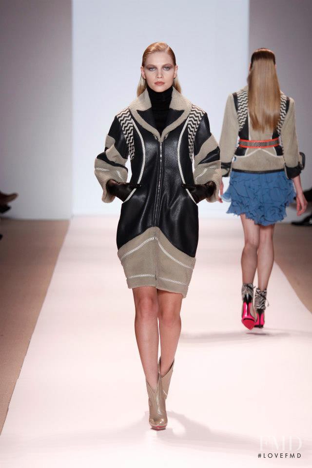 Aline Weber featured in  the Matthew Williamson fashion show for Autumn/Winter 2009