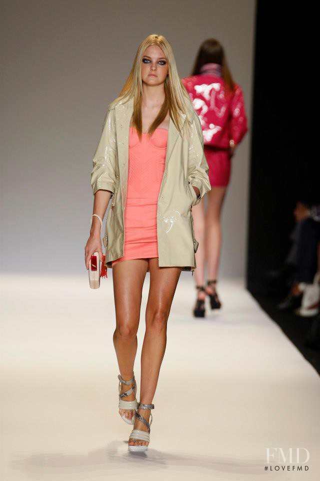 Caroline Trentini featured in  the Matthew Williamson fashion show for Spring/Summer 2009
