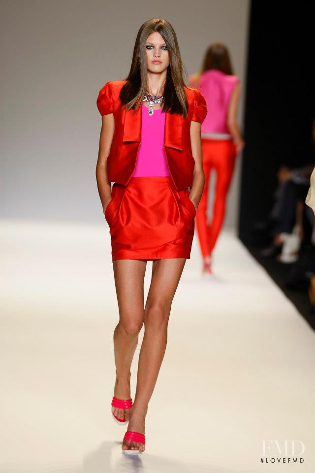 Ali Stephens featured in  the Matthew Williamson fashion show for Spring/Summer 2009