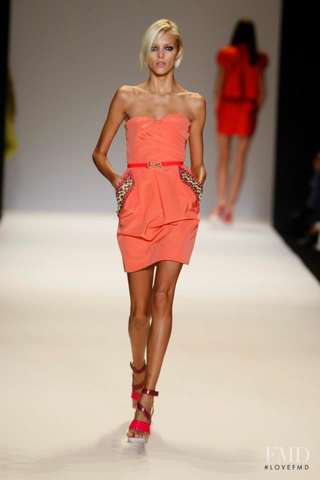 Anja Rubik featured in  the Matthew Williamson fashion show for Spring/Summer 2009