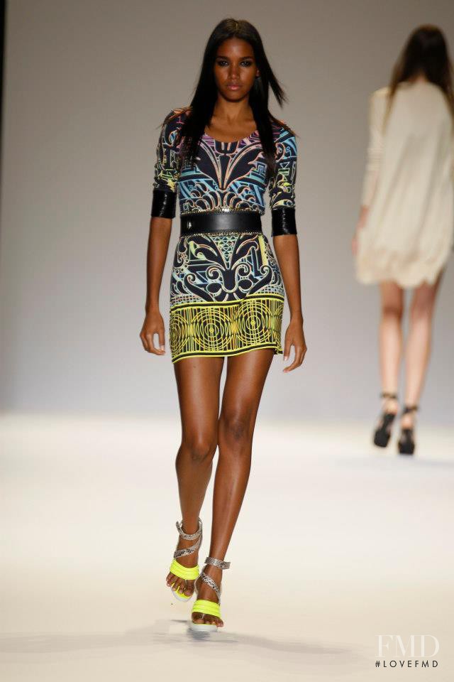Arlenis Sosa featured in  the Matthew Williamson fashion show for Spring/Summer 2009